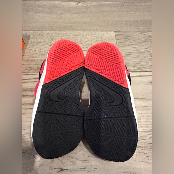 Nike Kids Black and Pink Sneakers - Picture 4 of 5